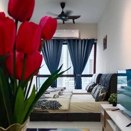 Tulip Touch Homestay Kota Warisan Klia Sepang Ngoại thất bức ảnh